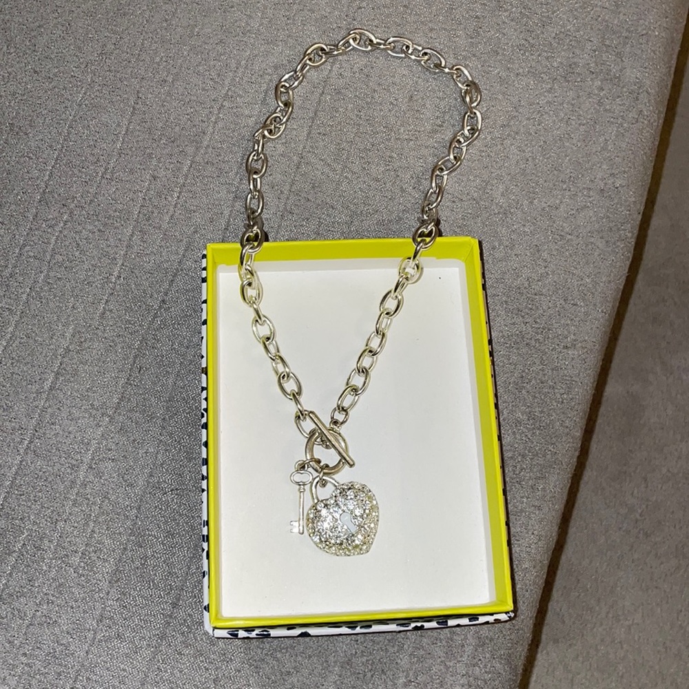 Lock & Key Sparkle Chain Choker